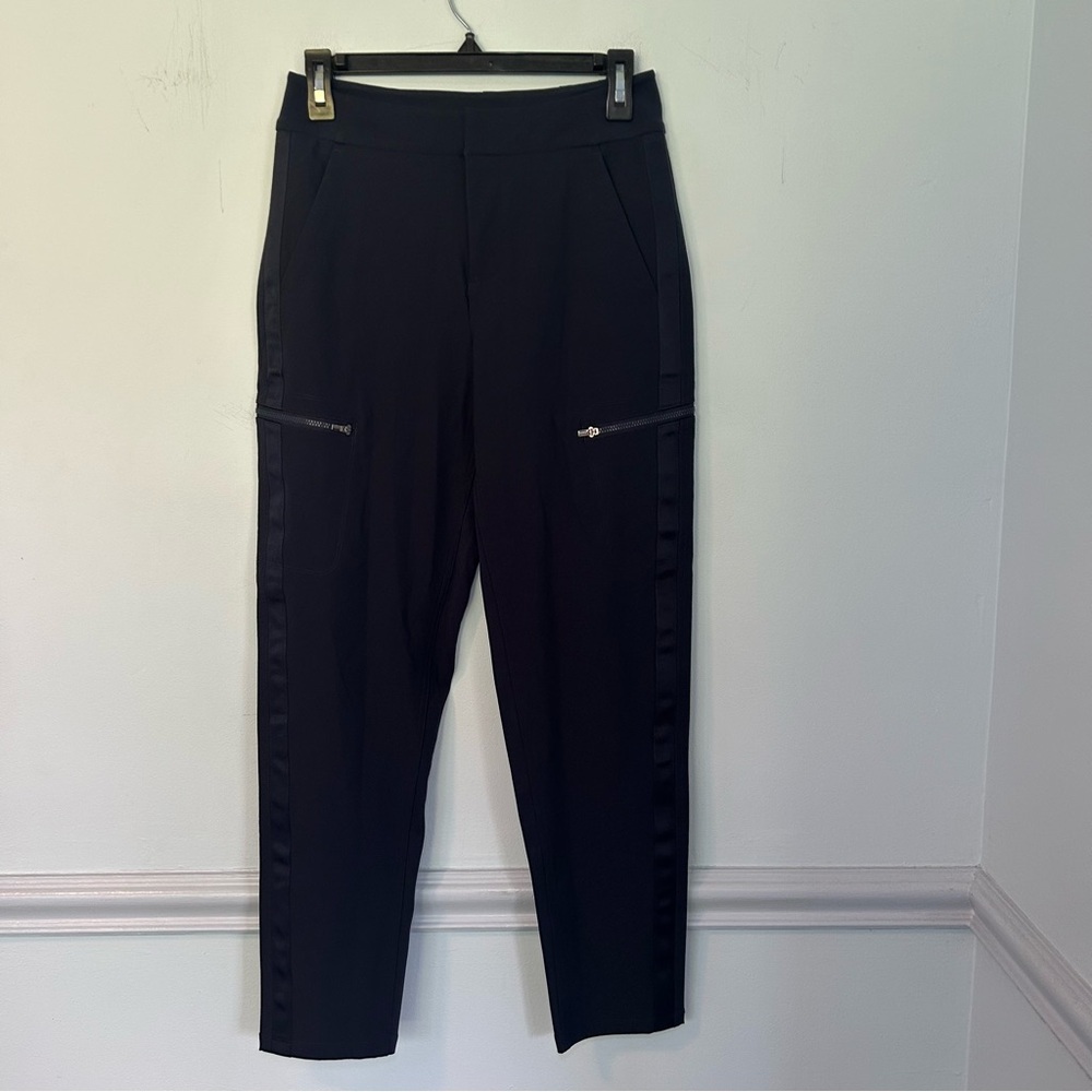 Athleta Navy Blue Wander Hybrid Pants Size 2